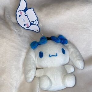 Cinnamoroll plush keychain